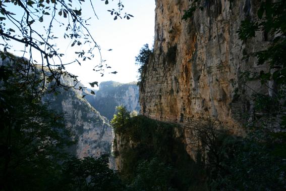 IMG_5591 Trail behing Agios Parasgevi monastery next to Vikos gorge near Monodendri village.